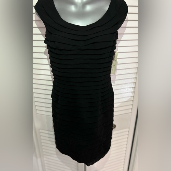 Adrianna Papell Vintage NWT black tiered dress - Picture 3 of 13